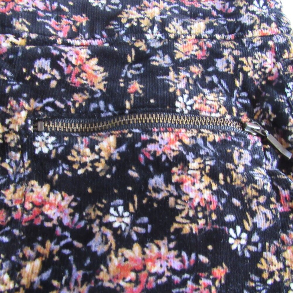Womens Mossimo Black Floral Corduroy Skirt Size 8 - Picture 4 of 7